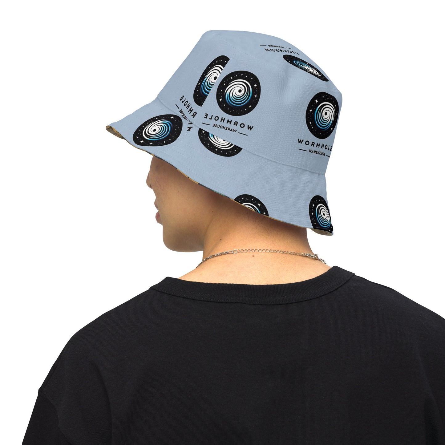 Flipside Fashionista: Reversible Look Bucket Hat