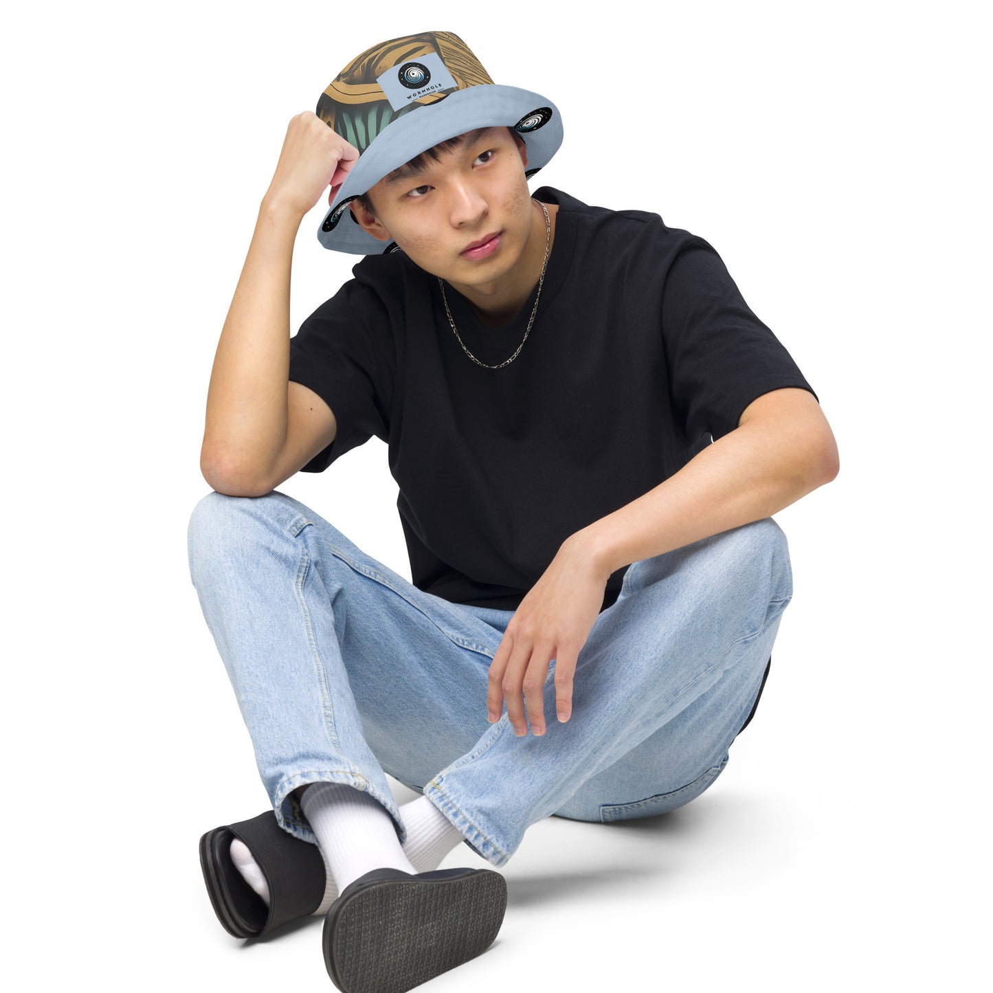 Flipside Fashionista: Reversible Look Bucket Hat